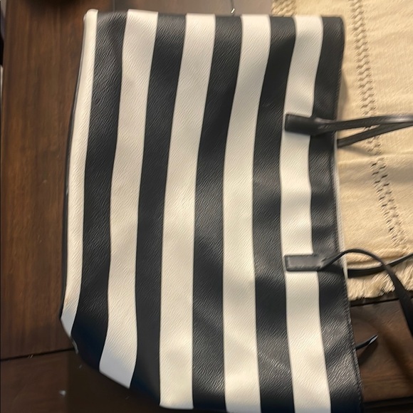 Kate Spade Black and White Striped Tote - Picture 8 of 8